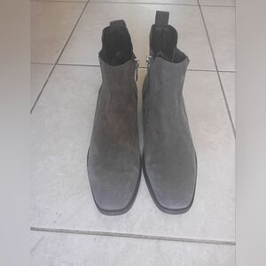 Aquatalia Gray Suede Chukka Boots with Side Zips